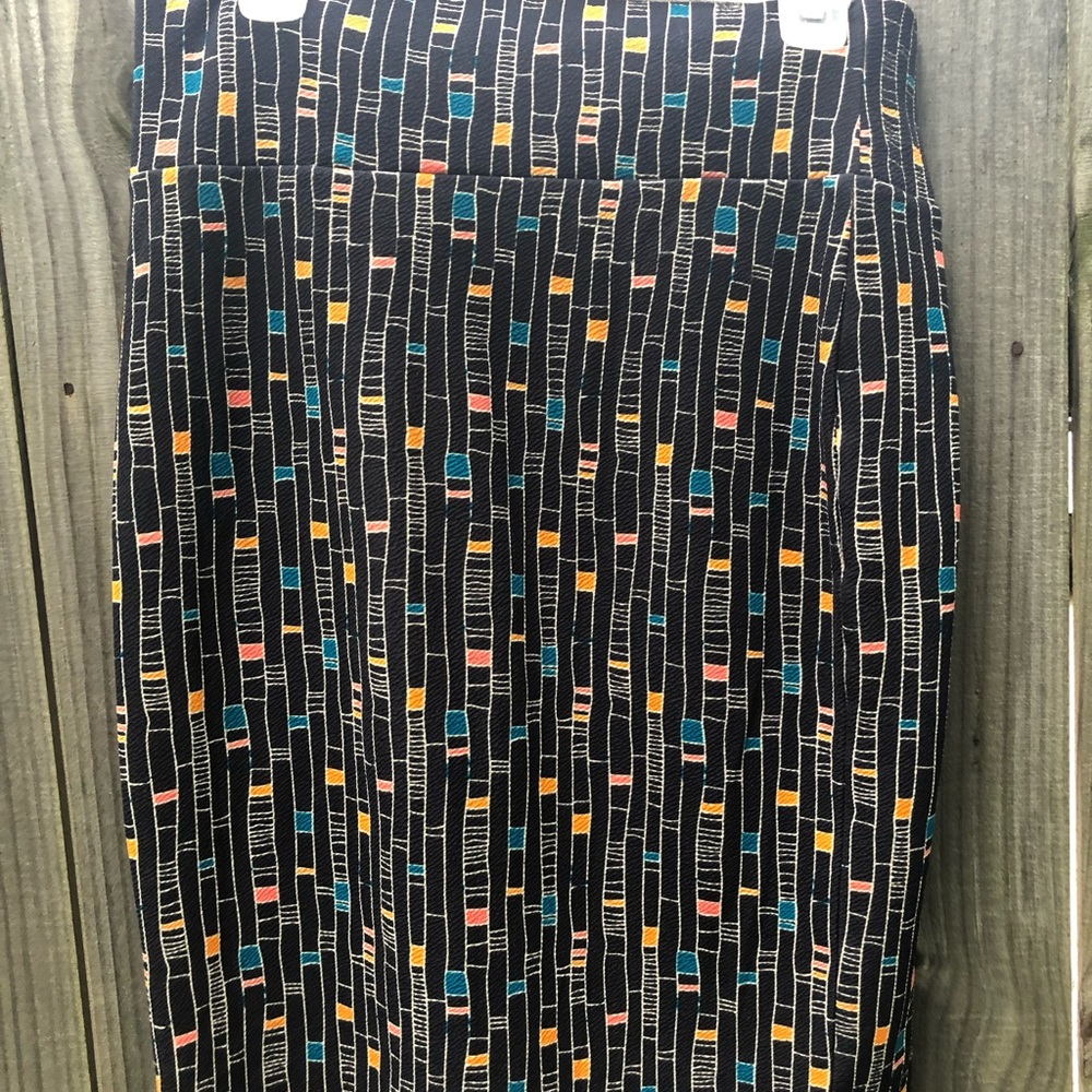 LuLa Roe Cassie Skirt
